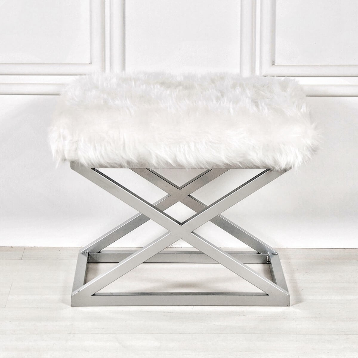 Tabouret style industriel Lemed Métal Argent et Tissu peluche Blanc