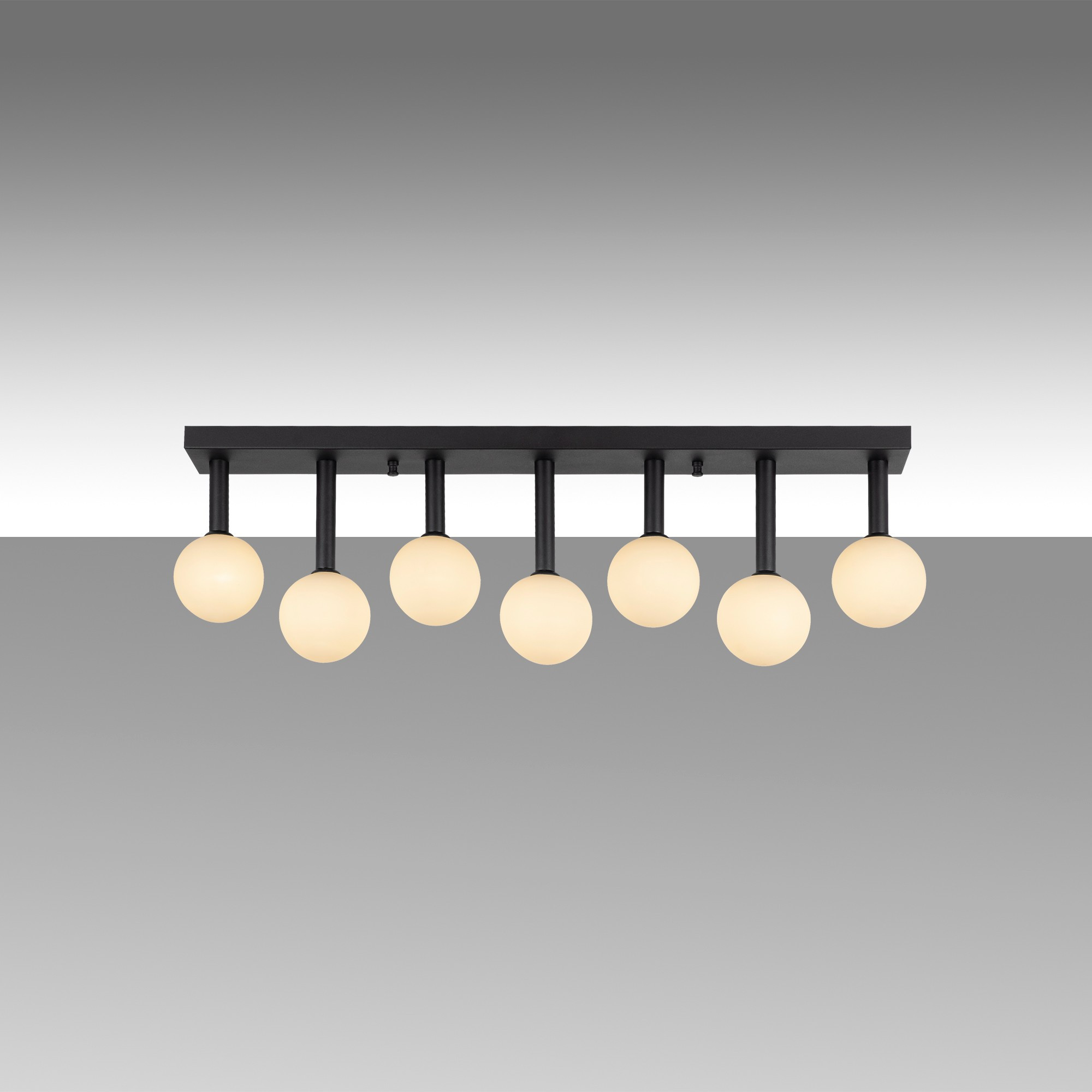 Suspension 7 lampes linéaires Mutu L82cm Verre Blanc et Métal Noir