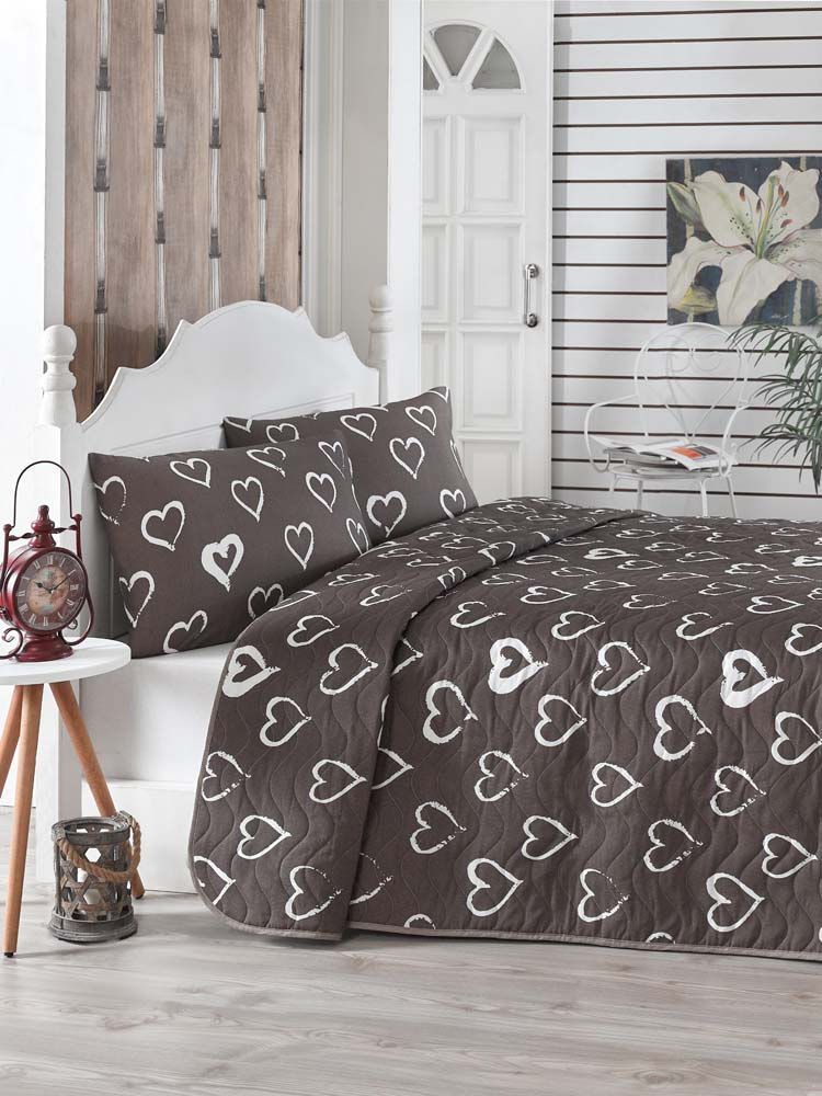 Set couvre-lit 160x220cm et 1 taie d'oreille 50x70cm Jehan Tissu Motif Cœurs Marron et Blanc