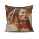 Coussin Hawk 43x43cm Tissu Motif Portrait homme indien